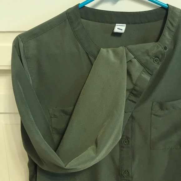 Old Navy Blouse - Picture 3 of 3